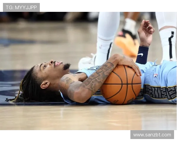 莫兰特复出首战狂砍38分灰熊球迷齐声呼喊MVP荣耀时刻